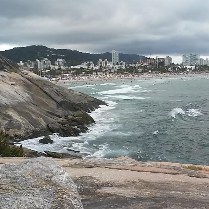 Cobertura Com Churrasqueira Propria E Wi-Fi Perto Da Praia - Excelente Para Familia E Amigos 瓜鲁雅 外观 照片